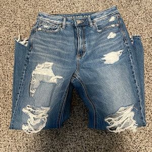 American Eagle Mom Jeans